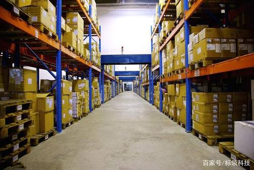 珠海倉庫貨架主動(dòng)防護(hù)網(wǎng)規(guī)格及其在倉儲(chǔ)物流中的應(yīng)用